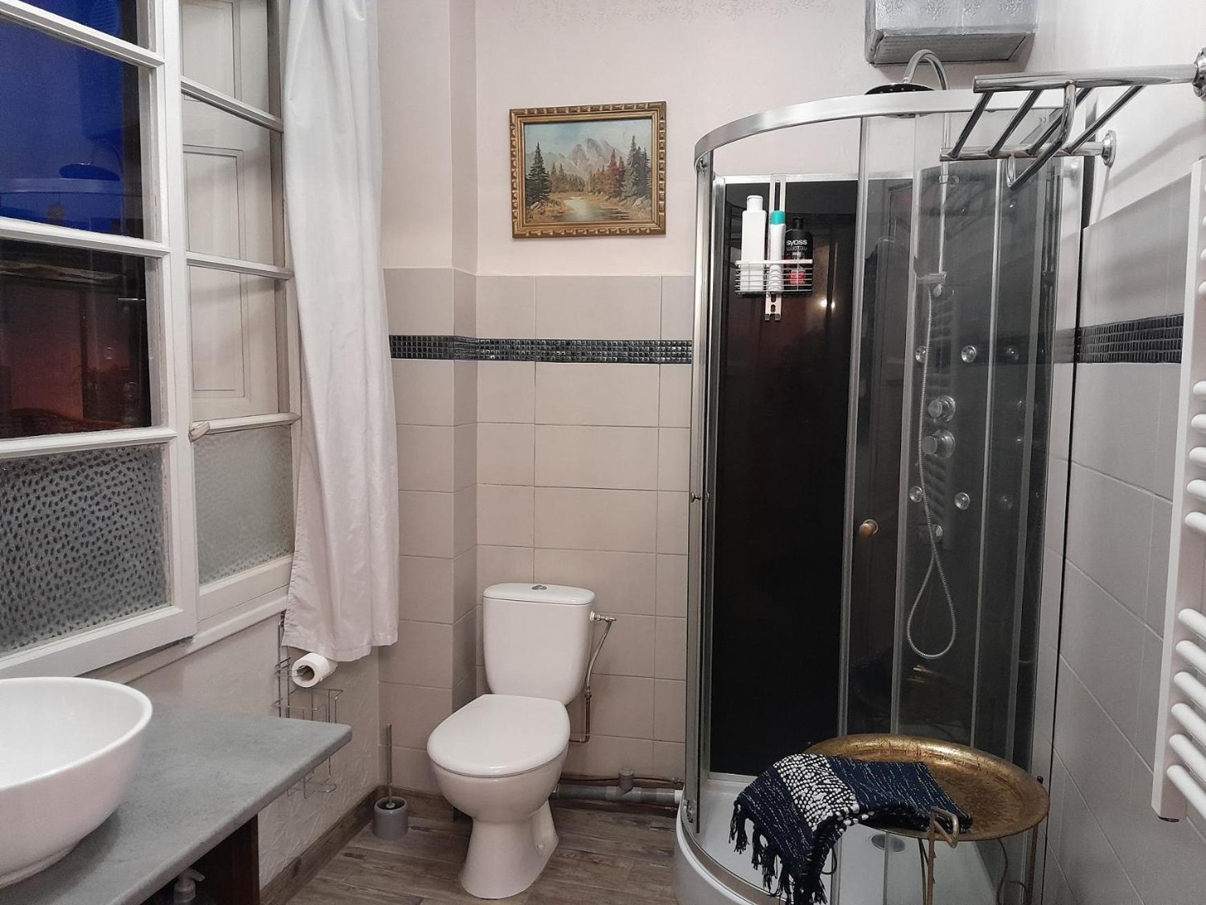 Studio Magenta Vinca Luaran gambar